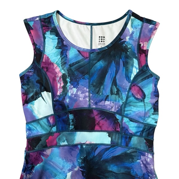 Title Nine Women’s Sz S Watercolor Dream Athletic Mini Dress - Picture 4 of 9